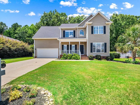 204 Kaplan Ct, Simpsonville, SC 29681