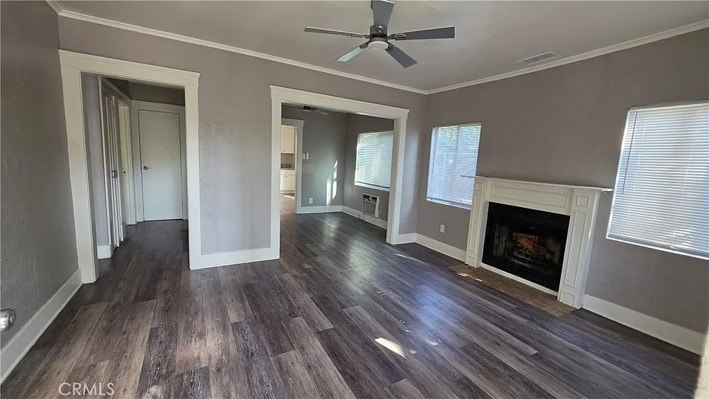 2 bed, 1.5 bath, 850 sqft, $3,200 — Photo 4