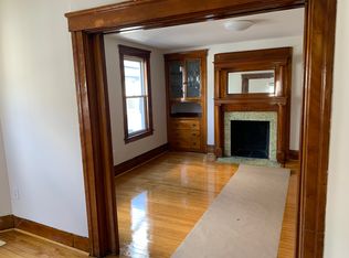 86A Elm St APT 2, Worcester, MA 01609
