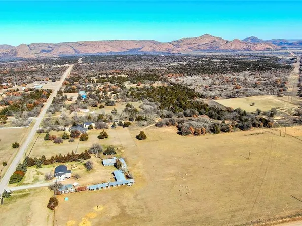 15294 S County Road 208, Blair, OK 73526