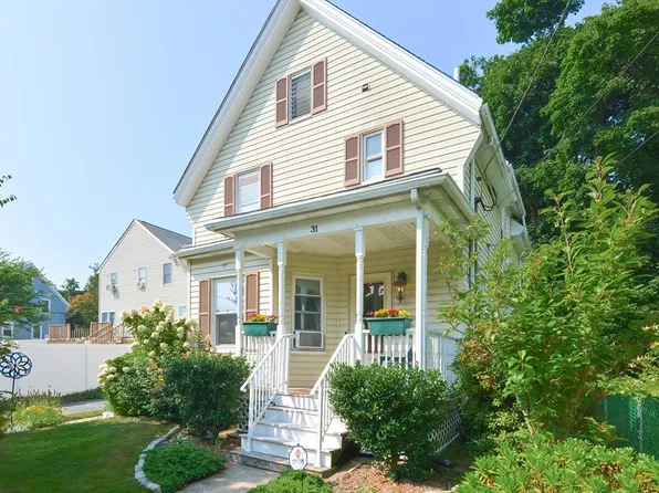 31 Churchill Ave, Brockton, MA 02301