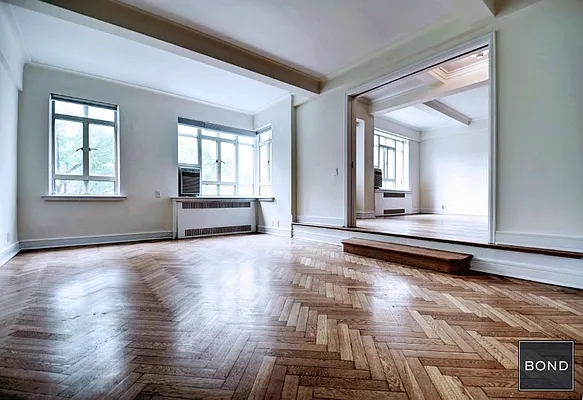 Rented by Bond New York | media 25