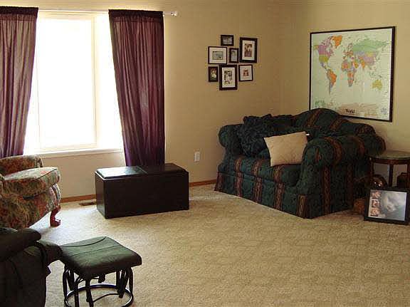 4th image of 601-605 W 29th St