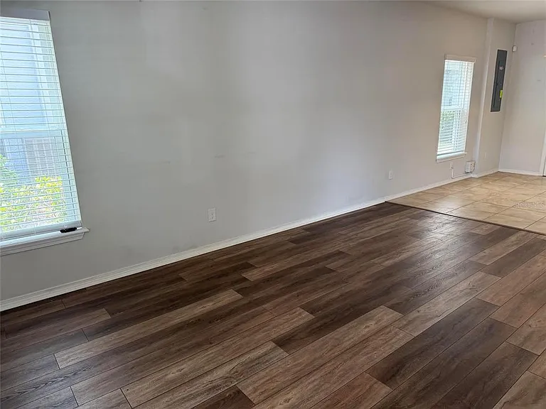 4723 Somerset Hill Ln — Photo 9
