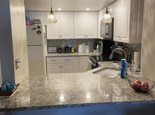 270 E Highland Ave APT 1037, Milwaukee, WI 53202