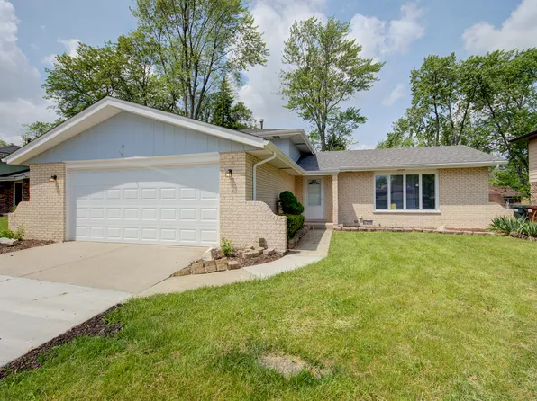22930 Bruce Dr, Richton Park, IL 60471