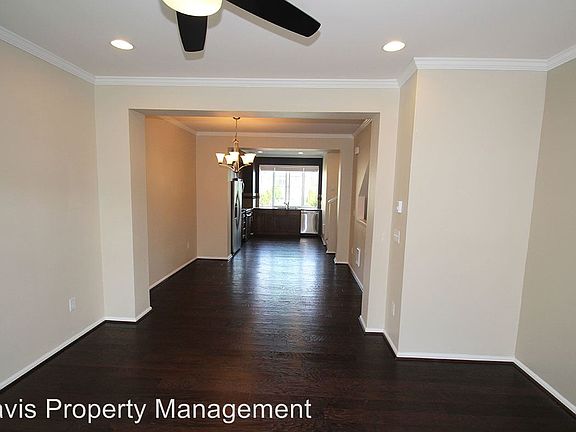 4th image of 4410 136th St SE Unit 4