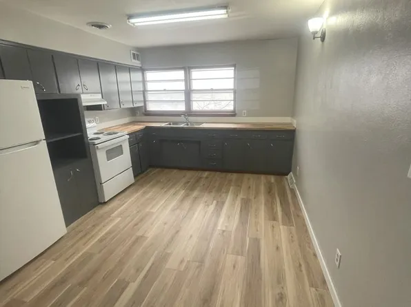 W 7th St, 1113-1121 W 7th St #1119, Waterloo, IA 50702