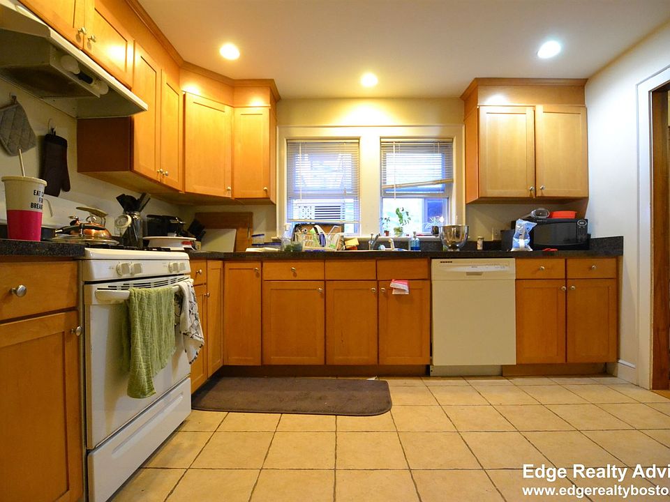 21 Wiltshire Rd. #1 Boston - Brighton Unit Photo 2 (1)