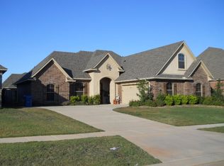 788 Hackberry Dr, Bossier City, LA 71111