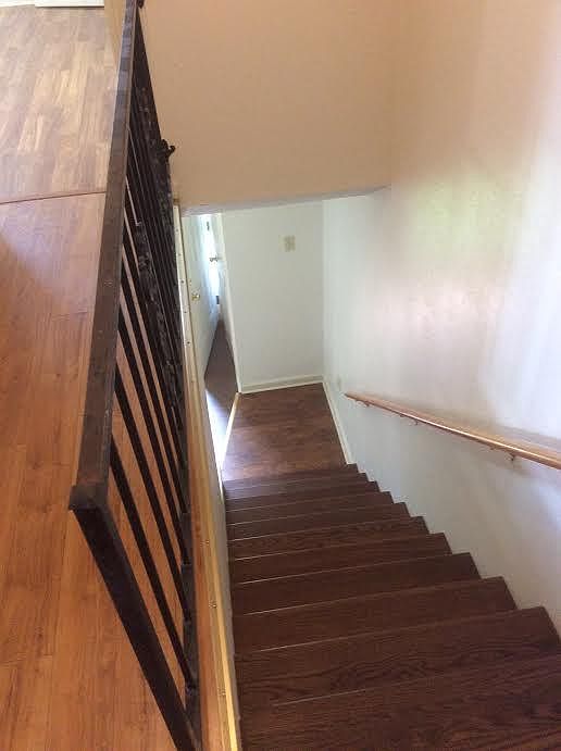 1st image of 7000 Salem Dr