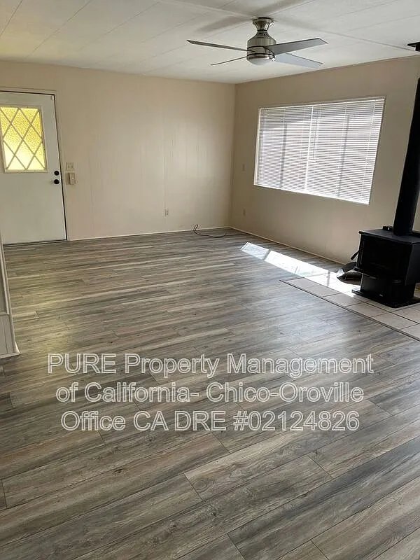 2 bed, 2.0 bath, 1200 sqft, $1,550 — Photo 4