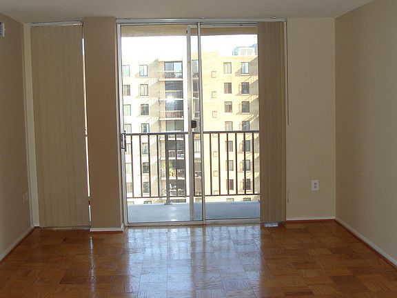 5th image of 4600 S 4 Mile Run Dr APT 1030