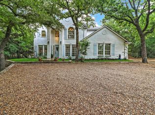 751 Majestic Oaks Dr, Oak Point, TX 75068