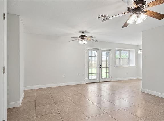 4th image of 70 Saint Anthony St