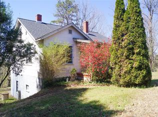 673 Lenoir Rd, Morganton, NC 28655