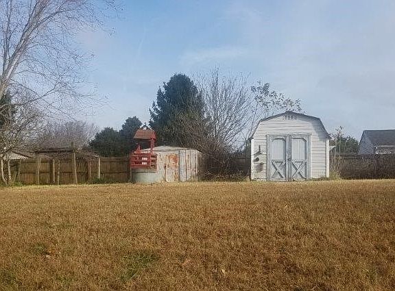2nd image of 6637 Kimberly Dr