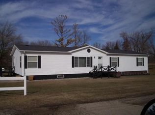 1502 Reserve Ave, Waubun, MN 56589