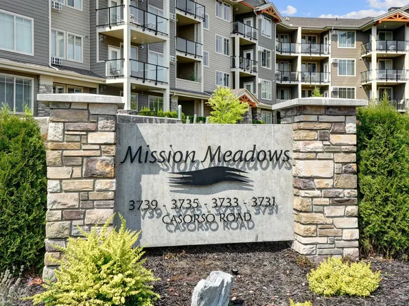 3733 Casorso Rd Unit 104, Kelowna, BC V1W 5E3