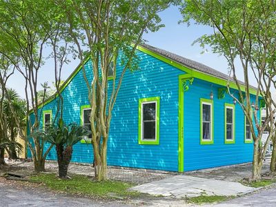 4000 Laurel St, New Orleans, LA, 70115