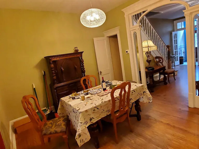 1033 Jackson St — Photo 14