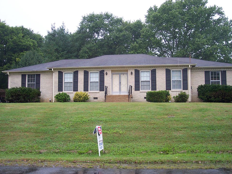 1st image of 7212 Willow Creek Dr