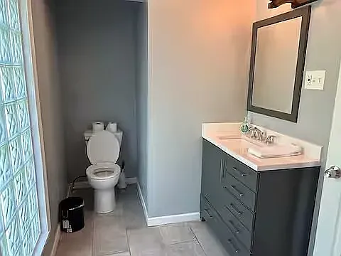 1 bed, $1,000 — Photo 4