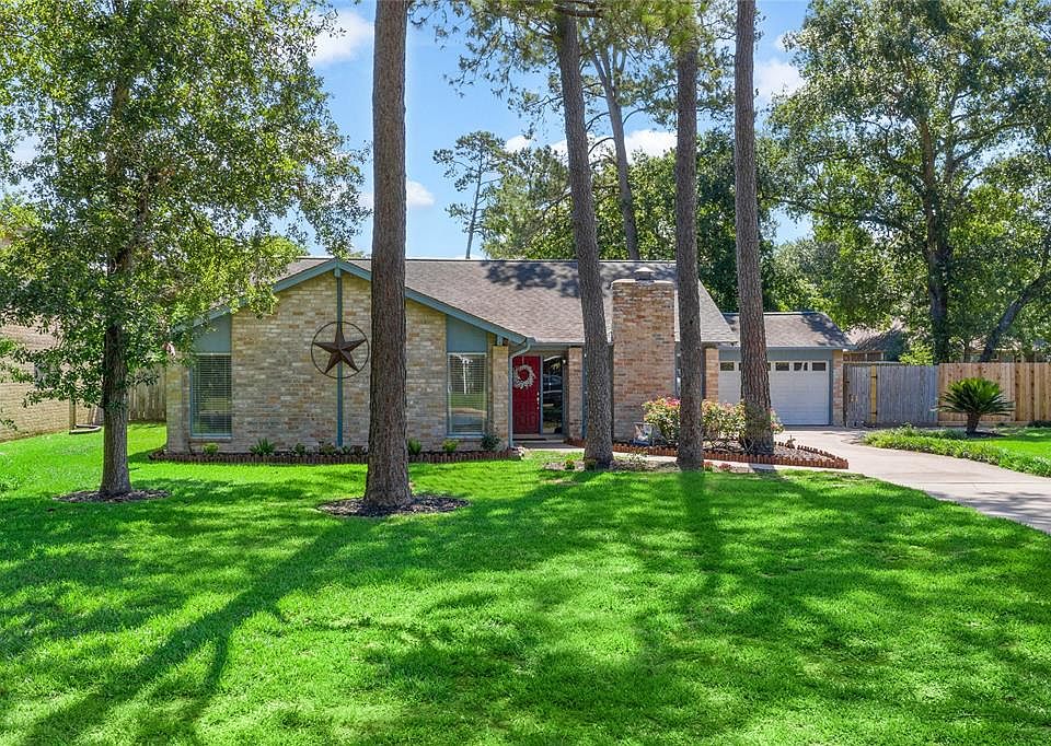 1st image of 13018 Cricket Hollow Ln