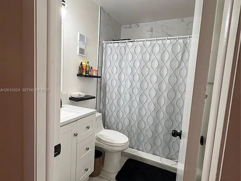 5424 Gate Lake Rd #5424 — Photo 4