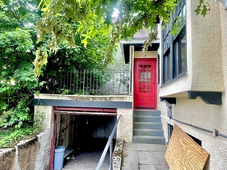 47 Pleasant St — Photo 27