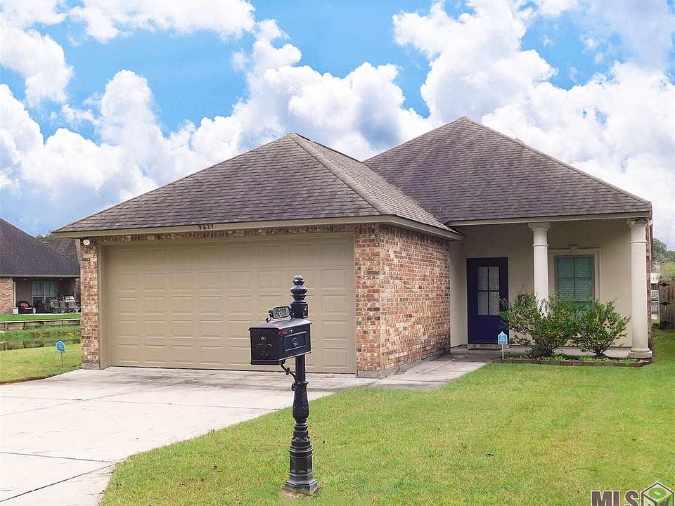 1st image of 9827 Clearlake Ln