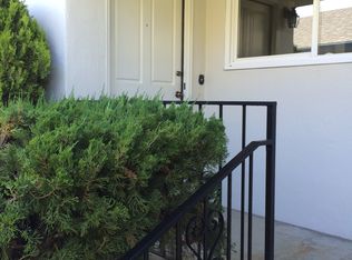 26 Poplar Ave, Millbrae, CA 94030