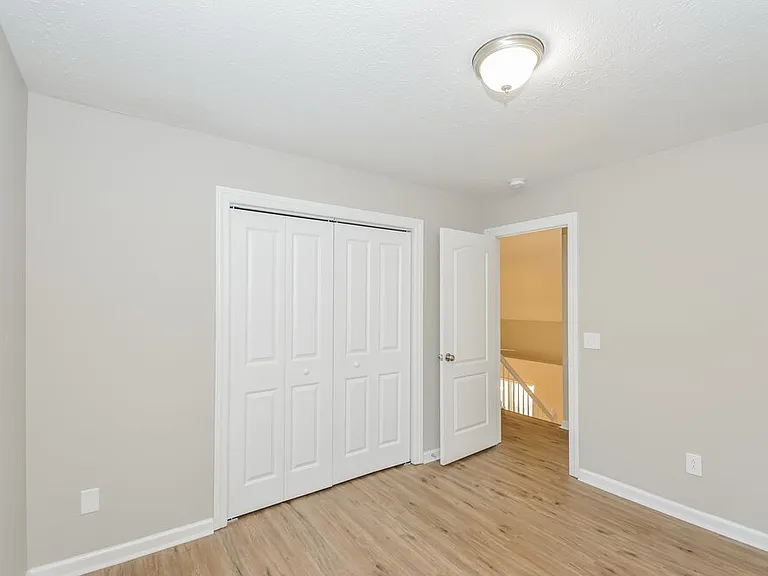 3338 Meadowhill Dr — Photo 15
