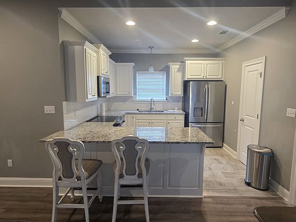 4th image of 10285 Valmon Burns Way