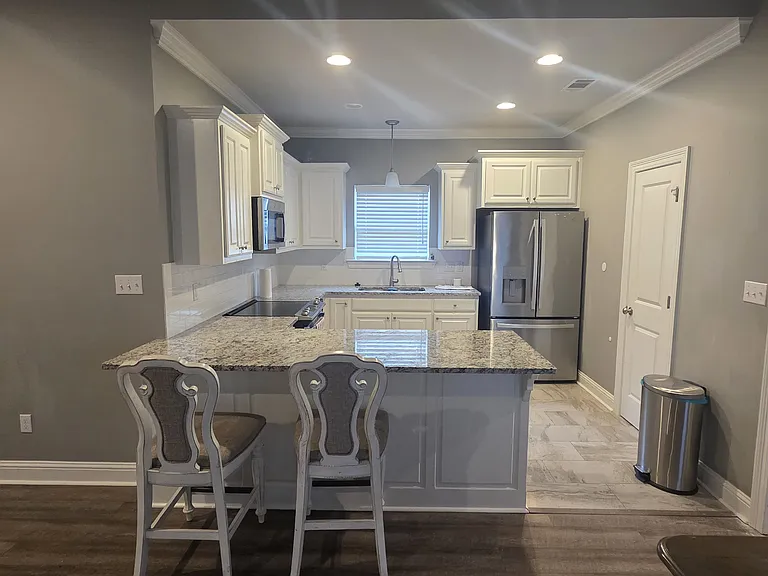 10285 Valmon Burns Way — Photo 4