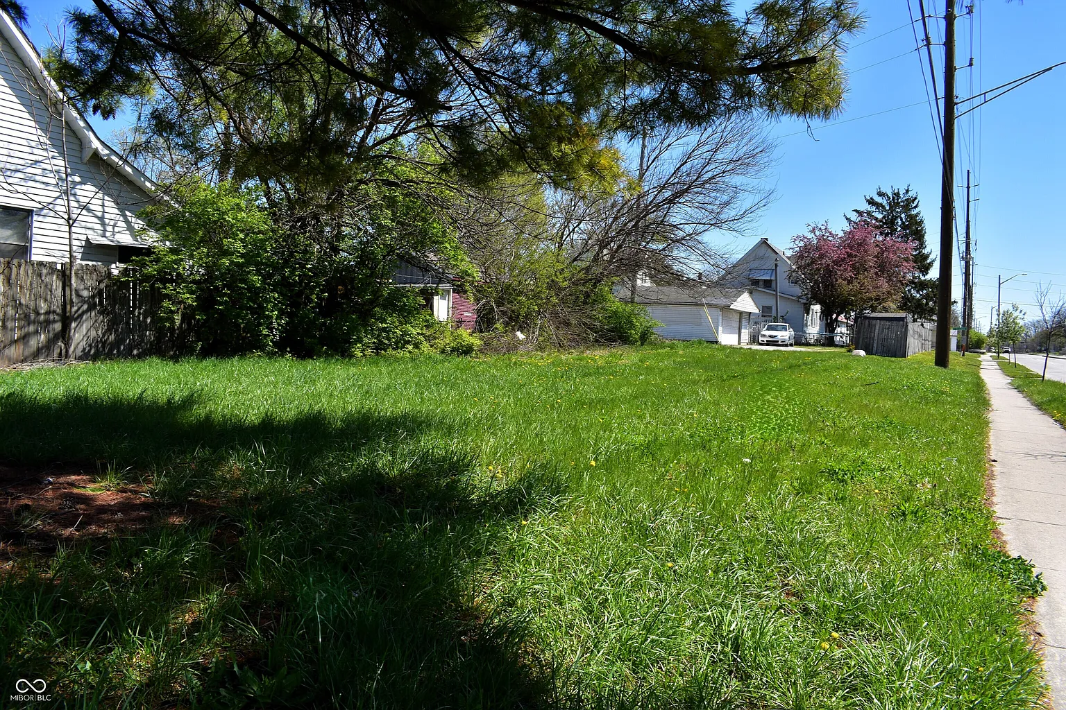 116 E Raymond St photo 1