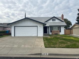 113 Santana Dr, Vacaville, CA 95687