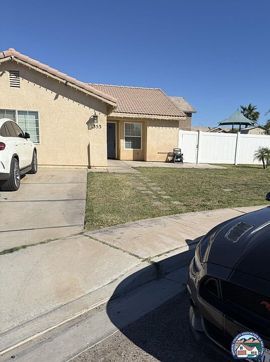 1st image of 1353 Truman Ct