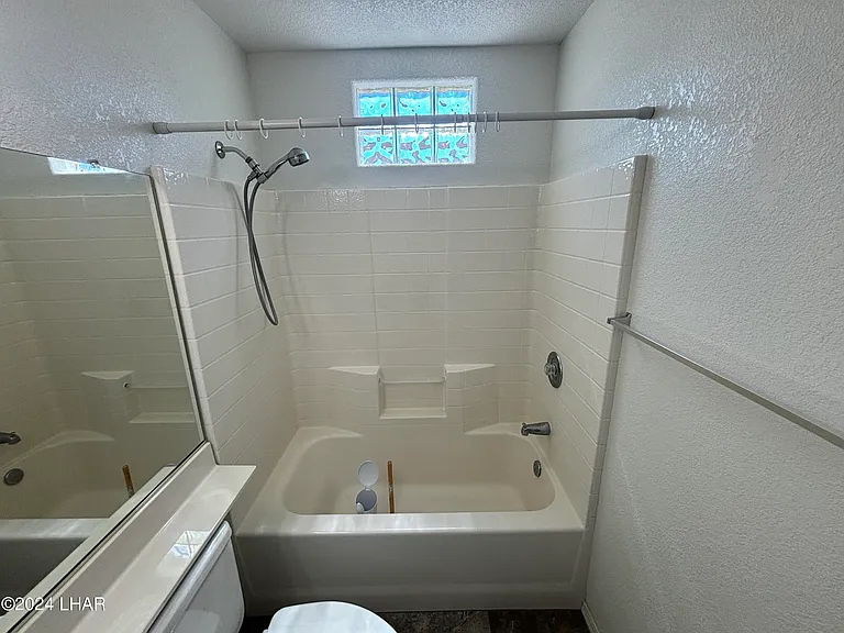 3720 Beachview Dr — Photo 22
