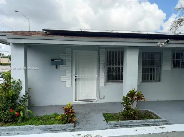 1049 NW 95th St #A2, Miami, FL 33150