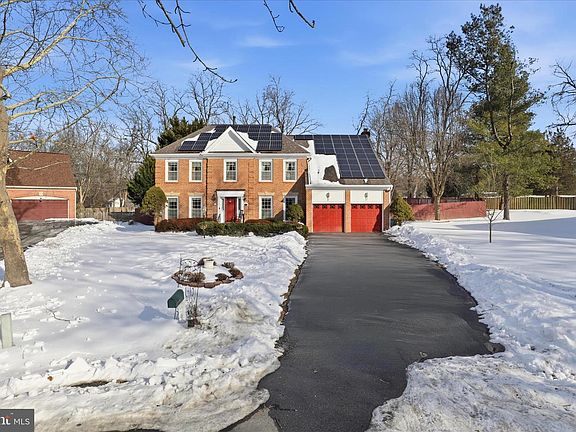 4th image of 600 Seminole Creek Way