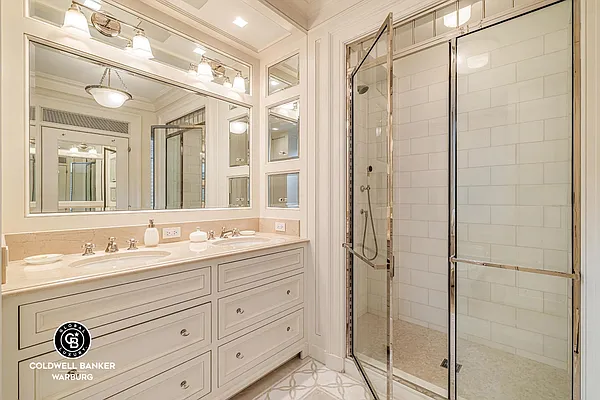 Sold by Coldwell Banker Warburg | media 8