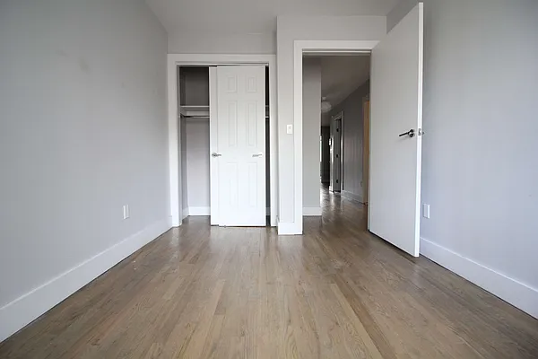 Rented by Nooklyn NYC LLC | media 24