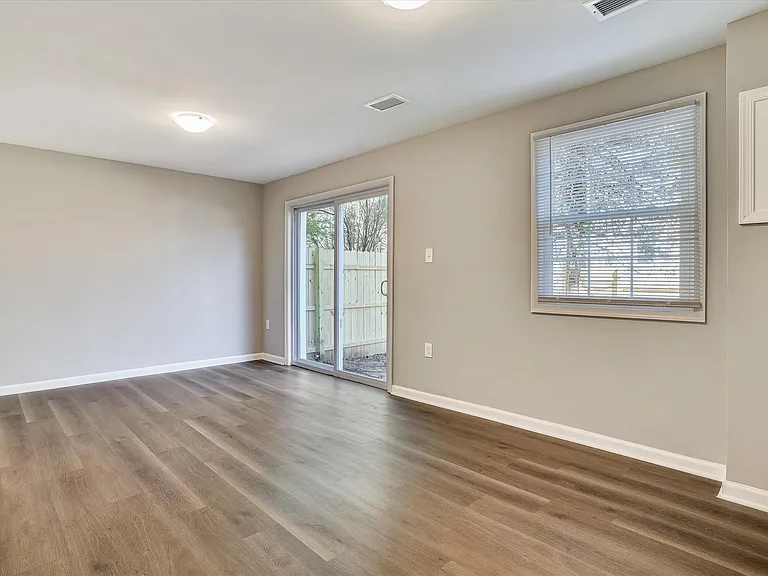 9202 Sprucewood Rd — Photo 20