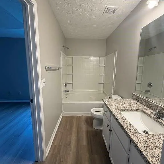 Ensuite bathroom