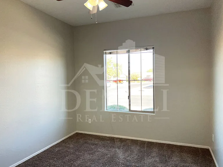 7347 W Millerton Way — Photo 9