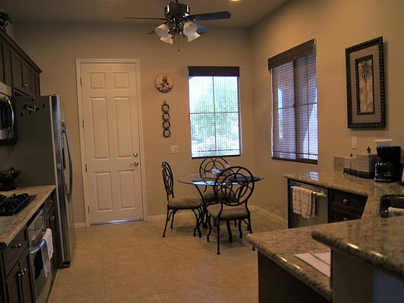 Breakfast nook