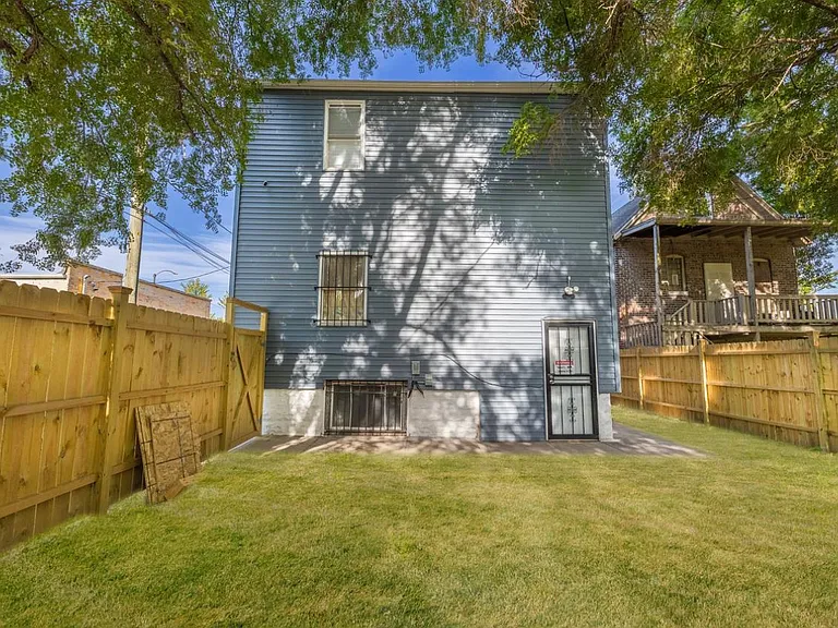 6914 S Marshfield Ave #1 — Photo 3