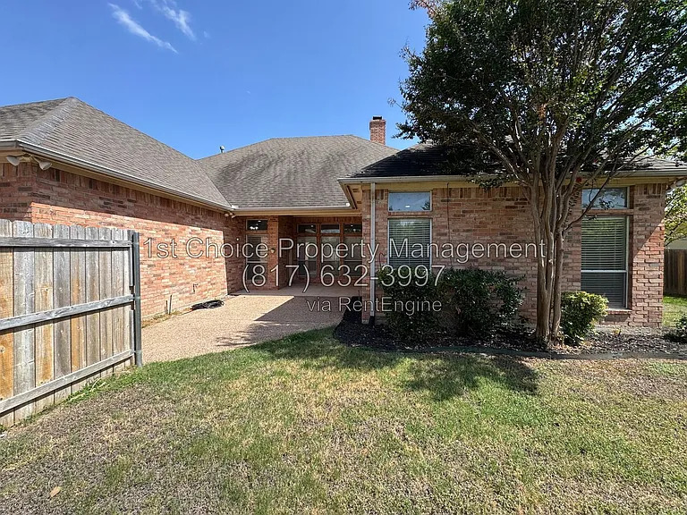 6376 Newport Ct — Photo 53