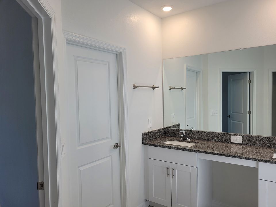 1st image of 10814 Fort White Ct #10814